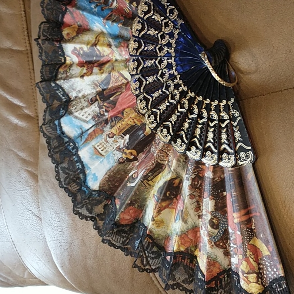 FREE add-on w/$50 purchase Gorgeous Fold Out Fabric & Lace Fan